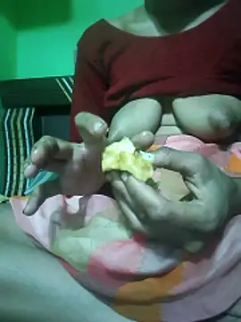 Komal4050 online show from March 2026 01:07:02 PM