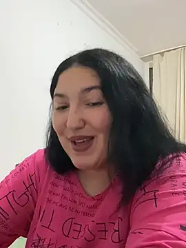 Amber Sinn online show from June 2026 07:03:02 PM