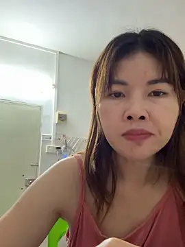 Snapshot of Loyalty-love chatting on March 2026 12:29:01 PM Loyalty-love online show from March 2026 12:29:01 PM