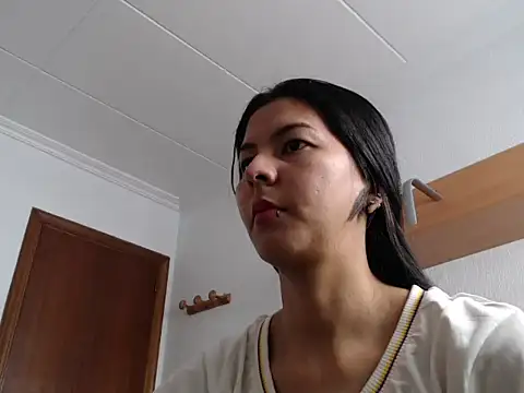 Snapshot of ZeforAitanna chatting on February 2026 11:17:01 AM ZeforAitanna online show from February 2026 11:17:01 AM