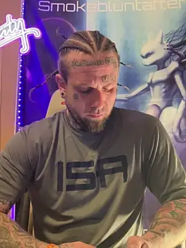 Smokebluntafterblunt online show from April 2026 06:40:02 AM