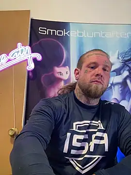 Snapshot of Smokebluntafterblunt chatting on June 2026 08:35:01 AM Smokebluntafterblunt online show from June 2026 08:35:01 AM