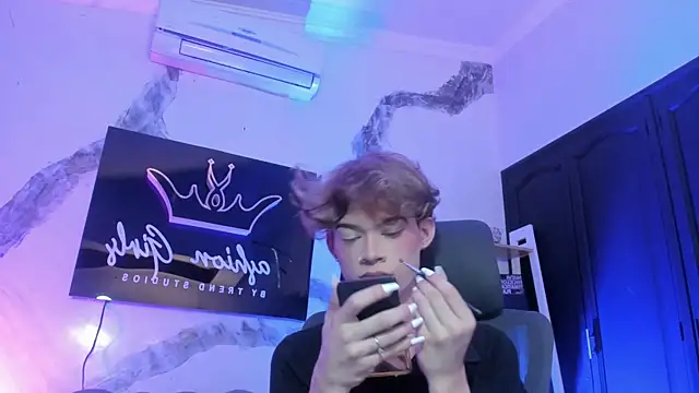 Snapshot of AngelDoll_1 chatting on February 2026 05:08:02 AM AngelDoll 1 online show from February 2026 05:08:02 AM