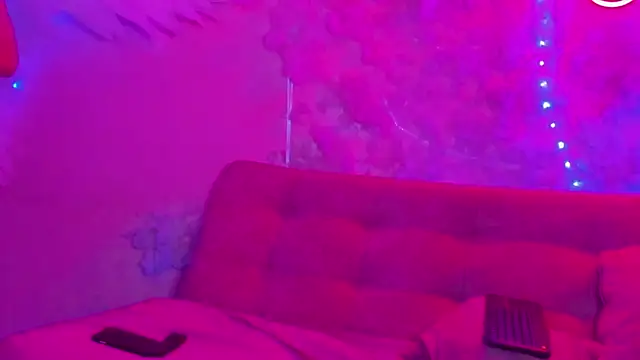 Snapshot of sophia_storm01 chatting on February 2026 01:40:01 PM sophia storm01 online show from February 2026 01:40:01 PM