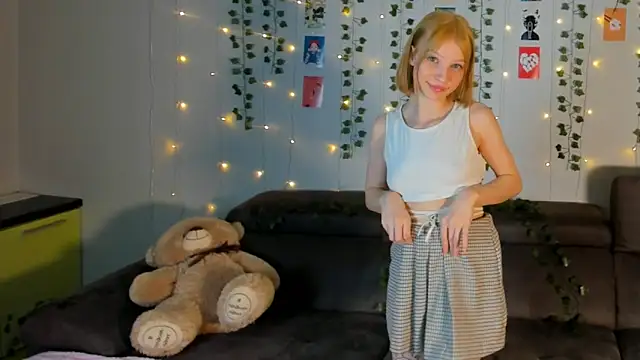 Kiracute18 online show from March 2026 07:08:01 PM