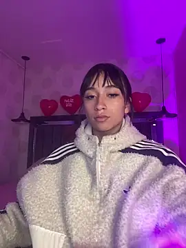 alahia pink online show from February 2026 02:21:01 AM