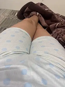 unicornbabe23 online show from June 2026 04:44:01 PM
