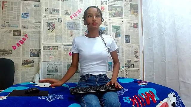 Snapshot of valeryskinnyvagi chatting on February 2026 12:32:02 PM valeryskinnyvagi online show from February 2026 12:32:02 PM