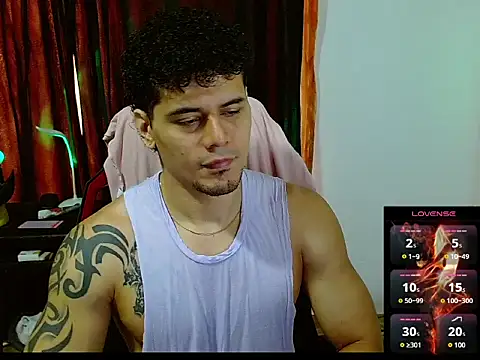 Logan0626 online show from April 2026 03:45:01 PM