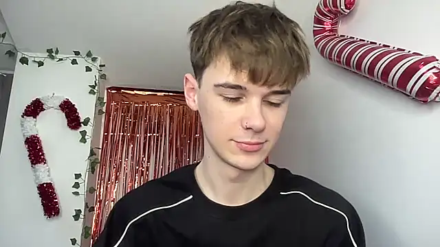 YourMilkyGuy online show from February 2026 01:27:02 PM