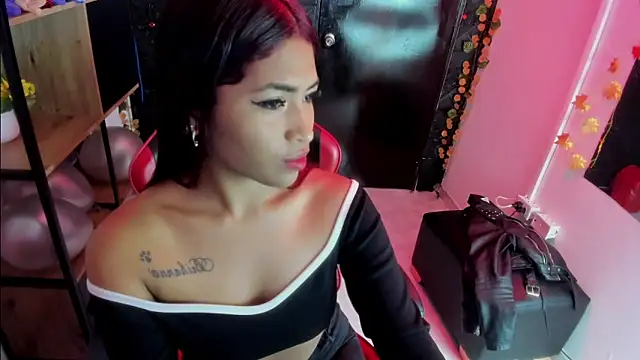 ChloeLombardi  online show from March 2026 04:24:02 PM