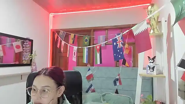 naomy stanley online show from July 2026 03:43:01 AM
