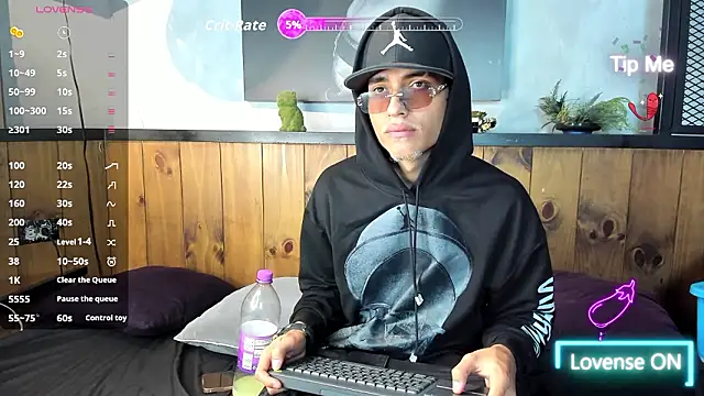 ItsZairen online show from March 2026 07:54:02 AM