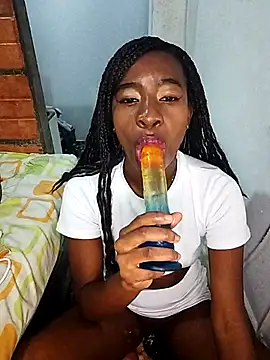 Snapshot of -hotebony chatting on May 2026 01:32:02 AM -hotebony online show from May 2026 01:32:02 AM