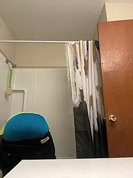 Snapshot of pussyeater_- chatting on February 2026 01:47:01 PM pussyeater - online show from February 2026 01:47:01 PM