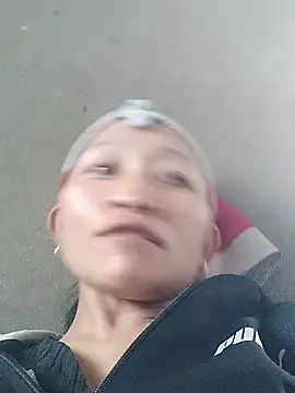 Snapshot of Linka998 chatting on February 2026 06:46:02 AM Linka998 online show from February 2026 06:46:02 AM