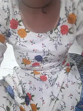 Snapshot of Uma_rani chatting on February 2026 12:14:01 PM Uma rani online show from February 2026 12:14:01 PM