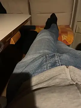 Snapshot of stallone_italiano_62 chatting on February 2026 10:00:02 PM stallone italiano 62 online show from February 2026 10:00:02 PM