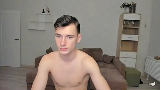 Max foks  online show from February 2026 02:15:02 PM