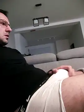 Snapshot of defaktor chatting on February 2026 08:02:01 PM defaktor online show from February 2026 08:02:01 PM