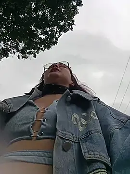 Snapshot of Yulska chatting on February 2026 02:35:01 PM Yulska online show from February 2026 02:35:01 PM