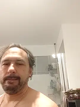 Snapshot of Luluberlu04 chatting on February 2026 02:19:01 AM Luluberlu04 online show from February 2026 02:19:01 AM