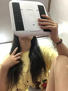 cuty lusy online show from March 2026 05:01:02 AM