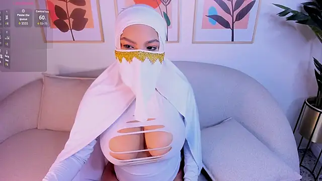 Snapshot of salmma_habibi chatting on February 2026 04:27:02 PM salmma habibi online show from February 2026 04:27:02 PM