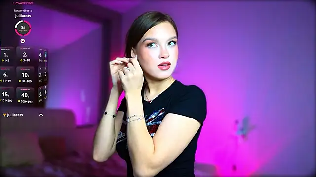 Snapshot of littlejoyss chatting on February 2026 06:18:01 PM littlejoyss online show from February 2026 06:18:01 PM