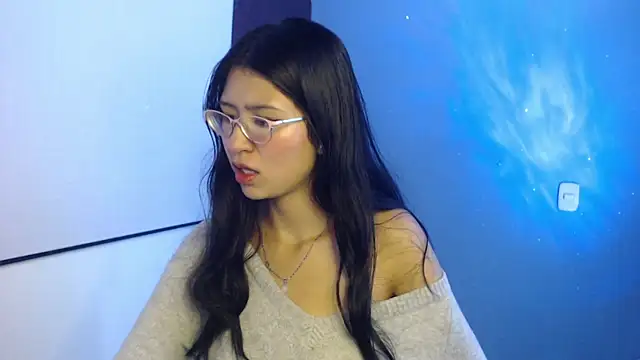 dani tf online show from April 2026 12:27:02 PM