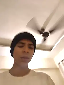 Snapshot of Makesome_Daulaa chatting on February 2026 09:11:02 PM Makesome Daulaa online show from February 2026 09:11:02 PM