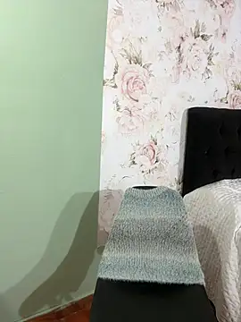 Snapshot of AriBeautiful chatting on February 2026 07:26:01 AM AriBeautiful online show from February 2026 07:26:01 AM