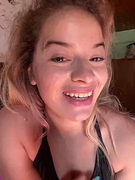 Snapshot of AriBeautiful chatting on March 2026 02:34:01 PM AriBeautiful online show from March 2026 02:34:01 PM