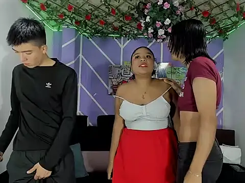 Snapshot of Lizeth_hot2002 chatting on February 2026 01:24:02 AM Lizeth hot2002 online show from February 2026 01:24:02 AM