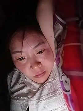 Yiyoongg online show from June 2026 09:59:02 AM