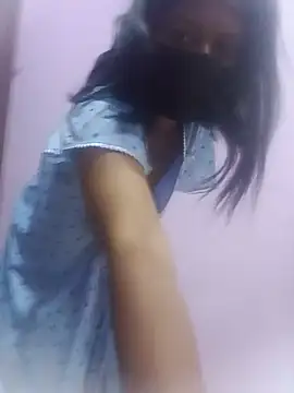Snapshot of Malee_S chatting on June 2026 04:47:02 AM Malee S online show from June 2026 04:47:02 AM