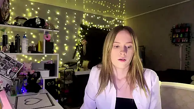 Snapshot of amily_sunray chatting on March 2026 01:40:02 PM amily sunray online show from March 2026 01:40:02 PM