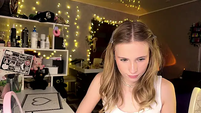 Snapshot of amily_sunray chatting on March 2026 02:00:02 PM amily sunray online show from March 2026 02:00:02 PM