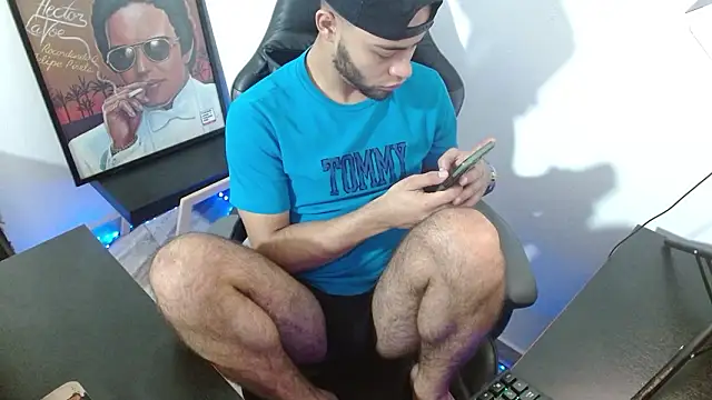 Xanderstone00 online show from February 2026 02:44:02 PM