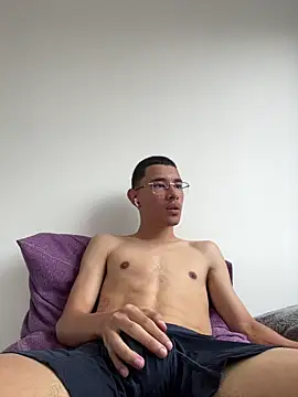 Snapshot of -ShaiN chatting on February 2026 02:26:02 PM -ShaiN online show from February 2026 02:26:02 PM