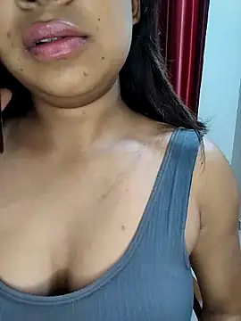 Snapshot of LIZANI_0 chatting on March 2026 02:41:02 PM LIZANI 0 online show from March 2026 02:41:02 PM