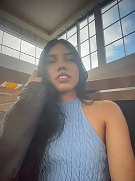 jadelaurent online show from July 2026 09:50:01 PM