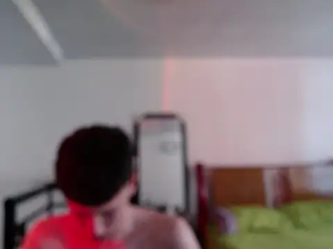 Snapshot of matidick_23cm chatting on February 2026 09:15:02 PM matidick 23cm online show from February 2026 09:15:02 PM