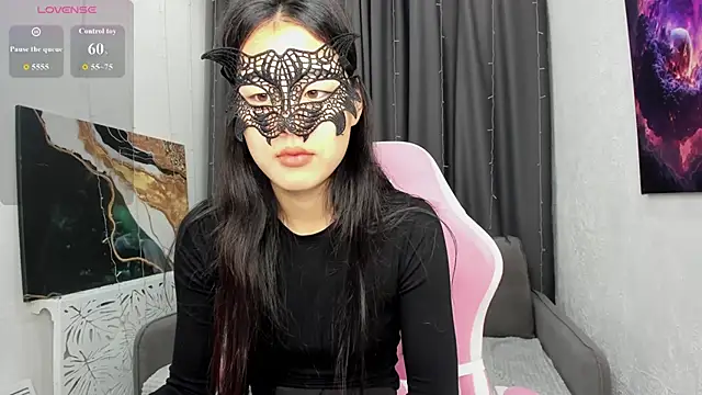 Snapshot of HelenBlazeTrt chatting on April 2026 02:01:01 AM HelenBlazeTrt online show from April 2026 02:01:01 AM