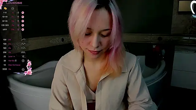 EmilyTrase online show from April 2026 01:27:01 AM