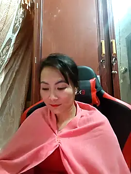 Snapshot of Aly_live chatting on February 2026 03:24:02 PM Aly live online show from February 2026 03:24:02 PM