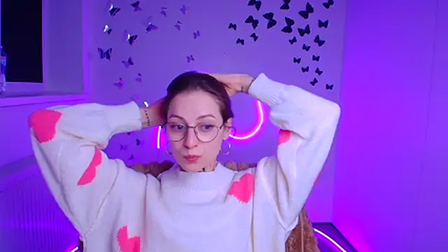 Esmi Winter online show from February 2026 06:31:02 AM