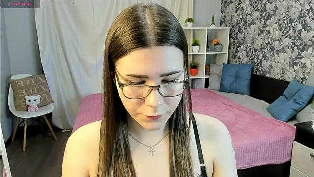 Coraline kitty online show from March 2026 08:18:01 AM