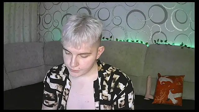 Snapshot of heatctrl chatting on February 2026 08:05:02 PM heatctrl online show from February 2026 08:05:02 PM