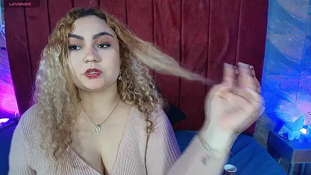 Snapshot of Amaraa_Silk chatting on February 2026 03:47:02 AM Amaraa Silk online show from February 2026 03:47:02 AM